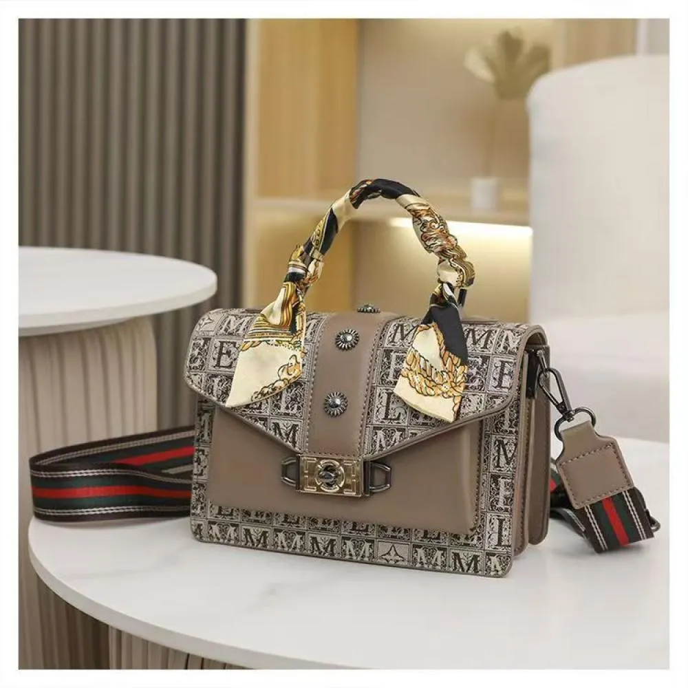 Fashionable Shoulder Bag Women